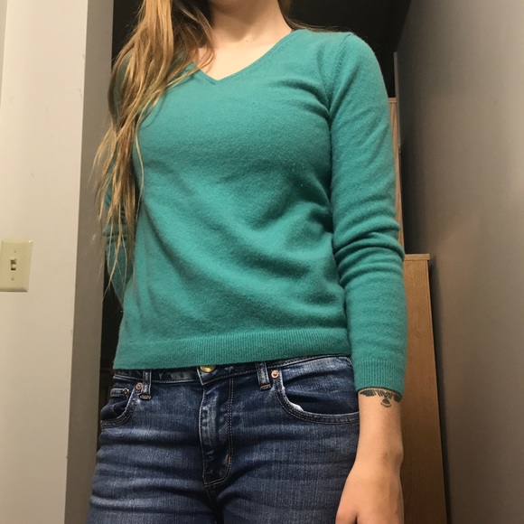Sweaters - 100% Cashmere sweater